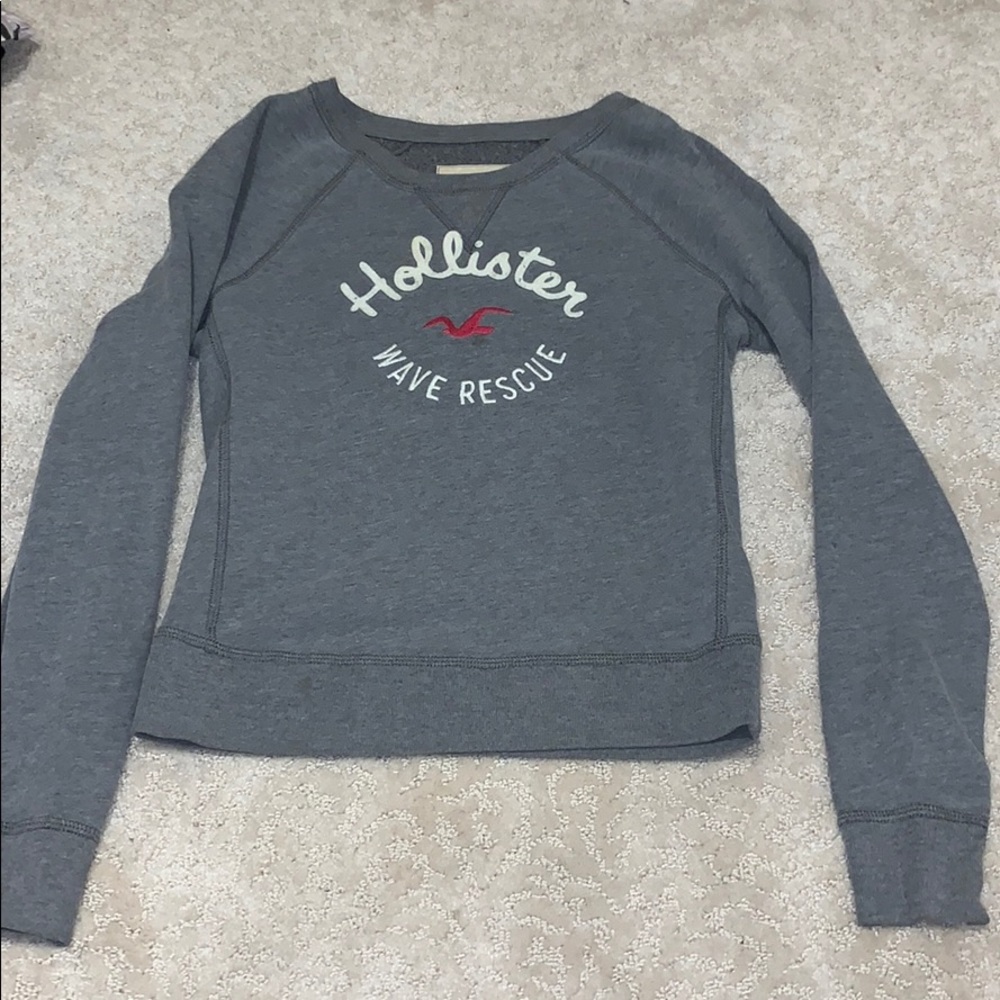sweatshirt